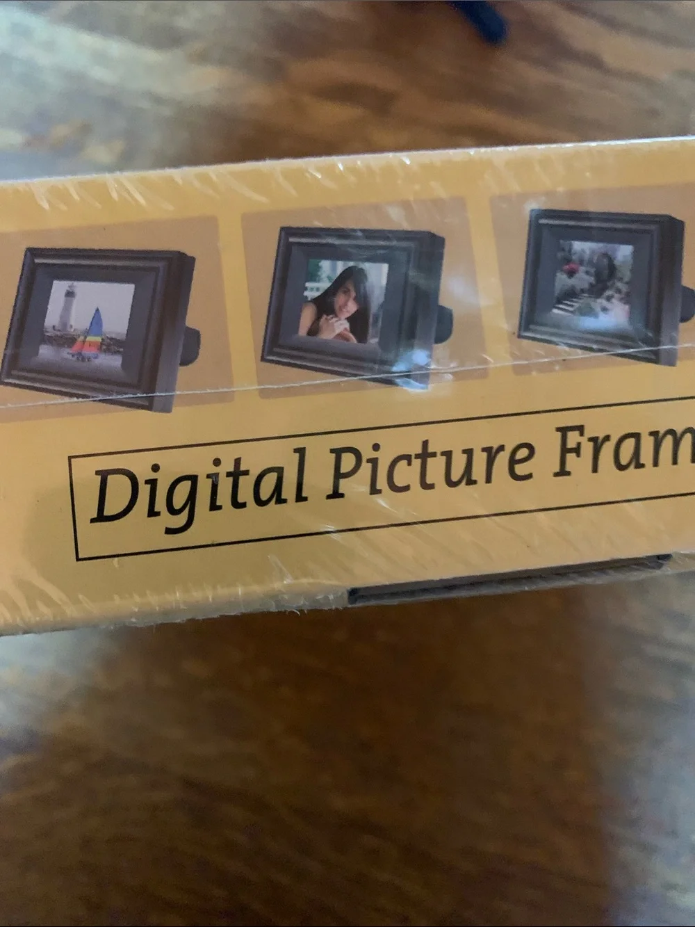 575 Digital Picture Frame - Black